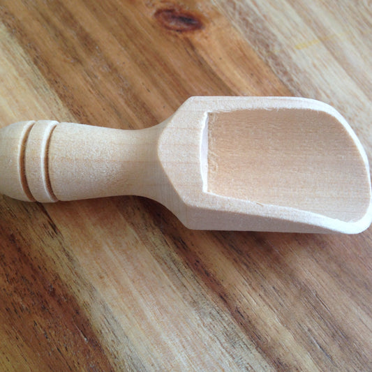 Small Wooden Scoops